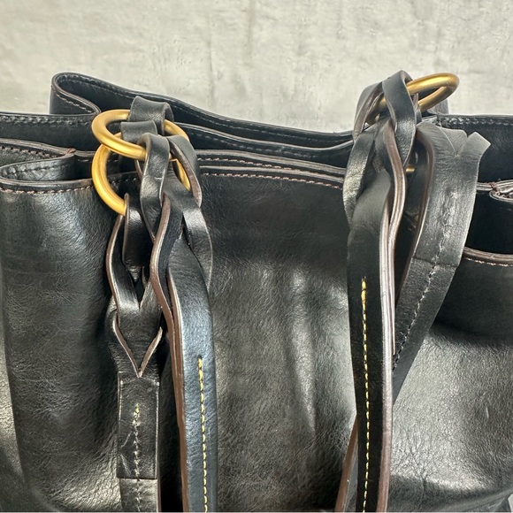 Dooney & Bourke Florentine Large Zip Barlow Leather Shoulder Handbag Black - Picture 9 of 16